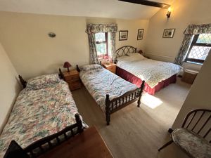 Photo 23- click for photo gallery